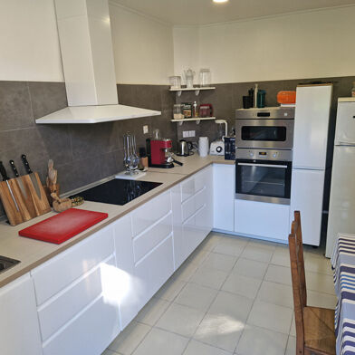 Appartement 3 pièces 247000 €