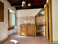 A VENDRE - Maison d'habitation de type 3 avec terrasses et jardin non attenant - SAINT GERMAIN DU TEIL — photo 3