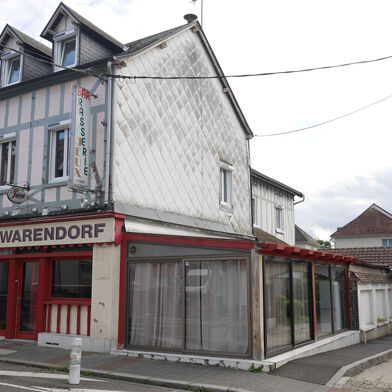 Immeuble  230000 €