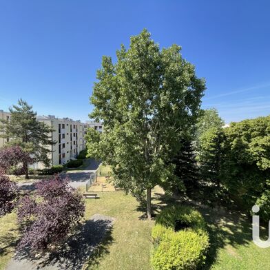 Appartement 4 pièces 140000 €