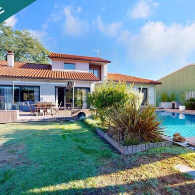 Maison 6 pièces 377000 €