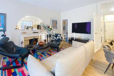 Appartement 4 pièces 263900 €