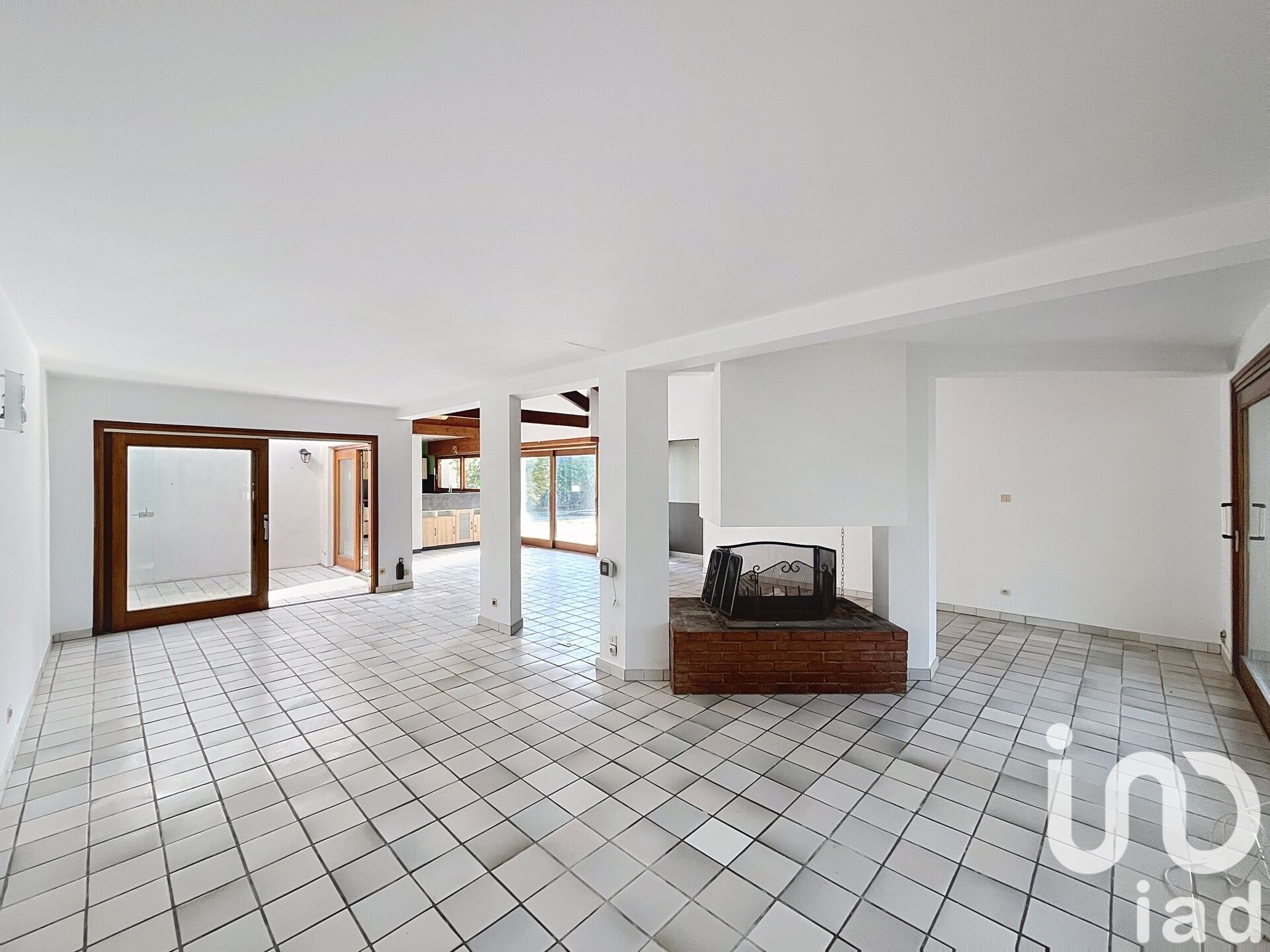 Dax - 260m² - 5p. - 4ch.