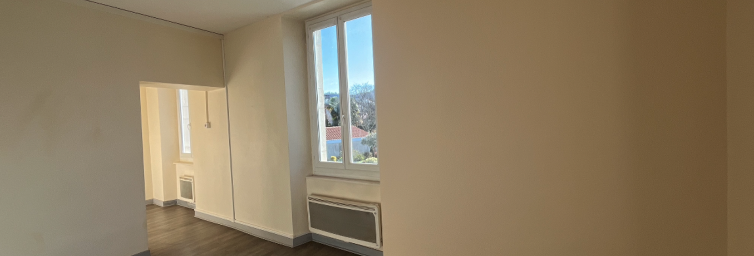 Appartement 2 Pièces 53 m² à louer à Saint-Palais (64120)