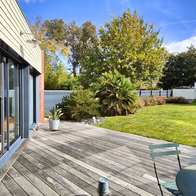 Maison 7 pièces 710000 €