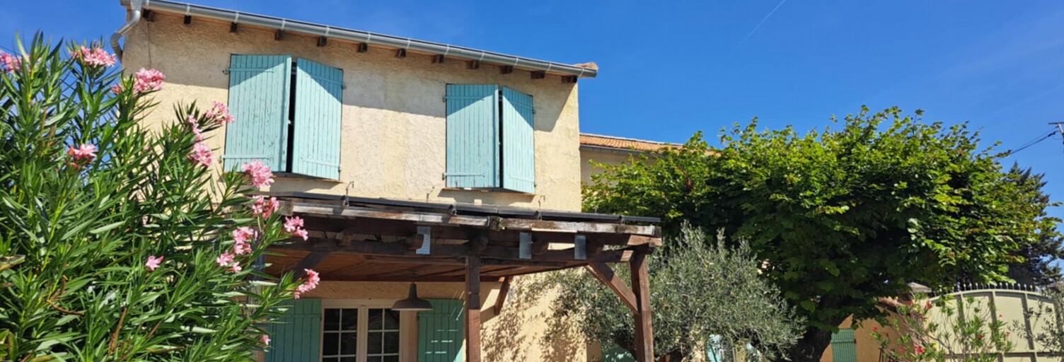 Maison 7 Pièces 220 m² à vendre à Carpentras (84200)