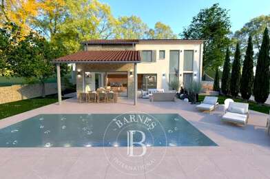 Terrain  530000 €