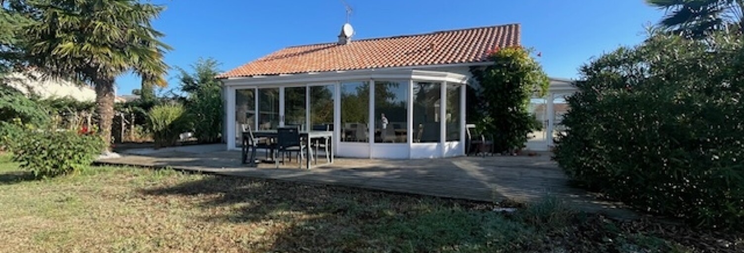 Maison 5 Pièces 148 m² à vendre à Saint-Léger-de-Montbrun (79100)