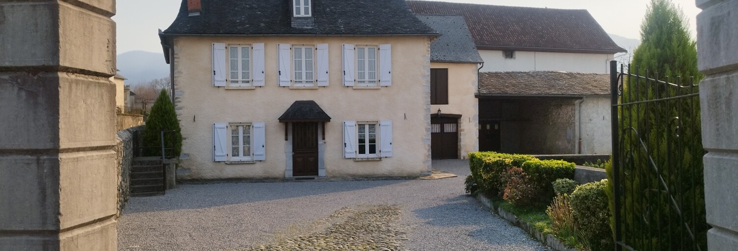 Maison 6 Pièces 140 m² à vendre à Buzy (64260)