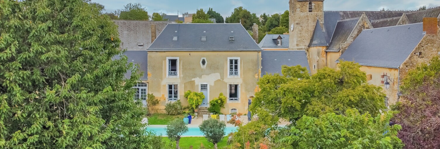 Maison 8 Pièces 227 m² à vendre à La Suze-sur-Sarthe (72210)