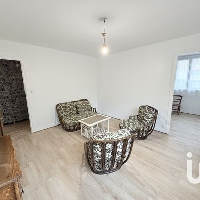 Appartement 3 pièces 137000 €