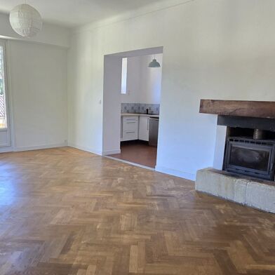 Appartement 4 pièces 145000 €