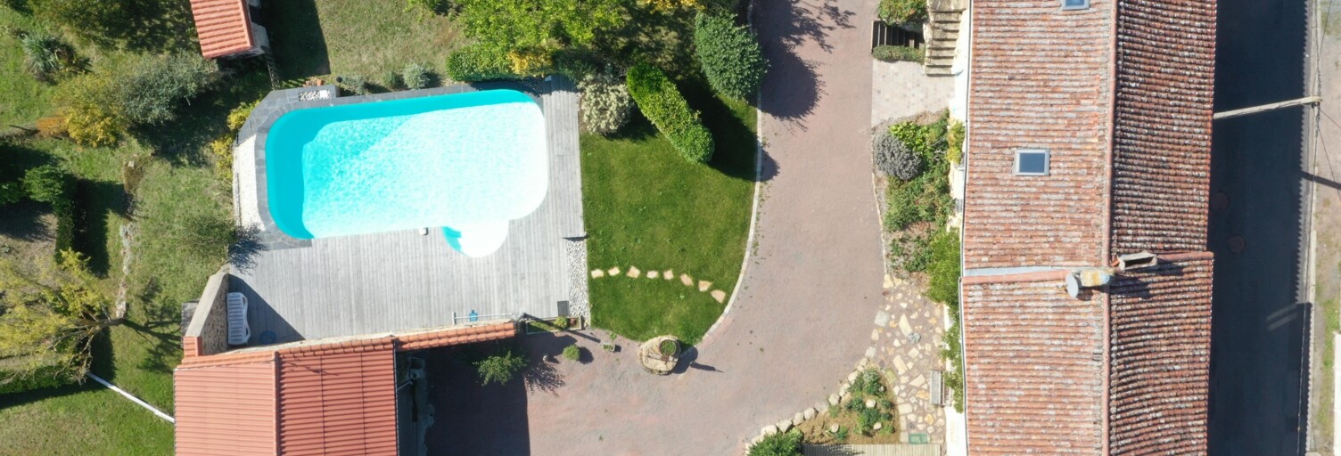 Maison 5 Pièces 224 m² à vendre à Argenton-l'Église (79290)