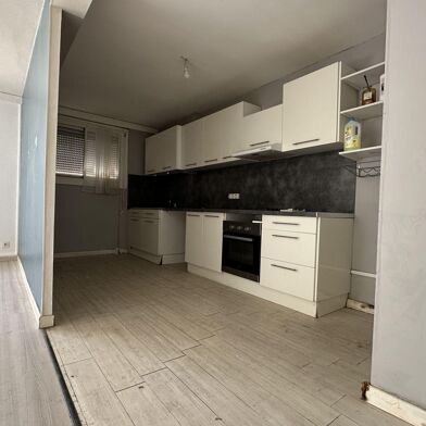 Appartement 4 pièces 97000 €