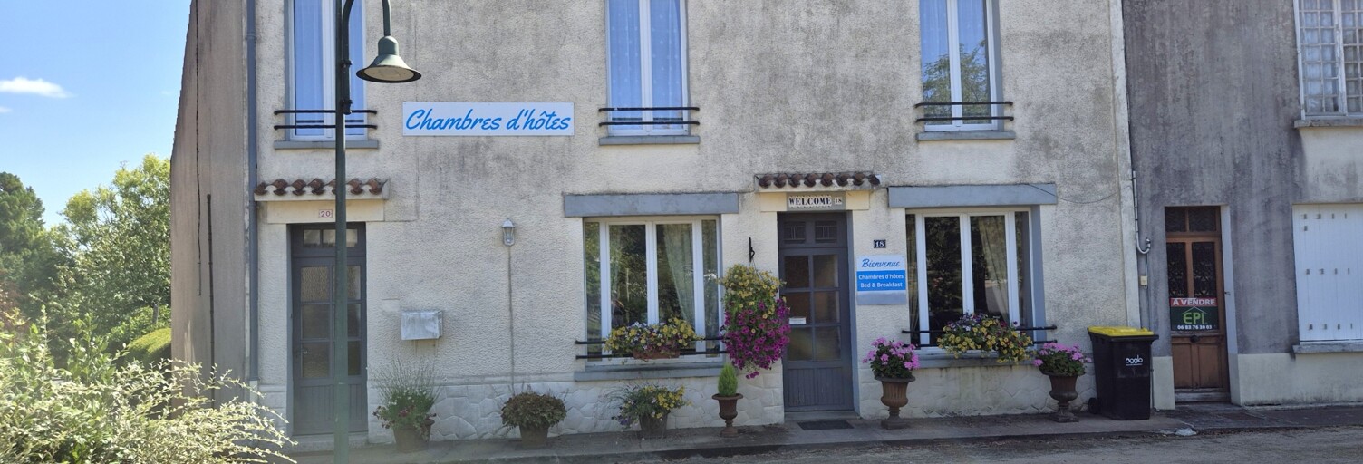 Maison 9 Pièces 255 m² à vendre à L'Absie (79240)