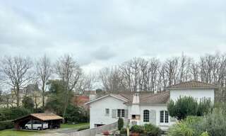 Maison 5 Pièces 160 m² à vendre à Carbon-Blanc (33560)