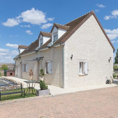 Maison 6 pièces 500402 €