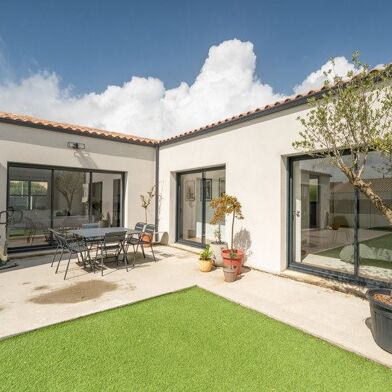 Maison 4 pièces 449631 €