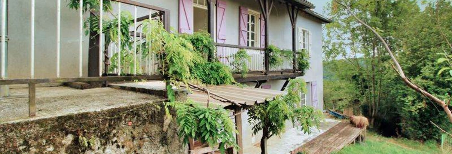 Maison 12 Pièces 242 m² à vendre à Rivèrenert (09200)