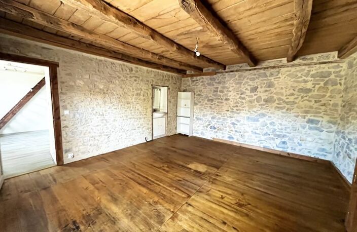 Maison en pierre de 5 pièces principales — photo 5