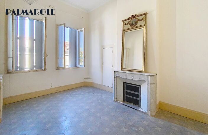 PERPIGNAN GARE - Appartement T3 Au sein d’un immeuble prestigieux signé Viggo Dorph-Petersen (1890) — photo 5