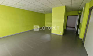 Local industriel  160 m² à vendre à Onet-le-Château (12850)