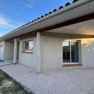 Maison 5 pièces 1614 €