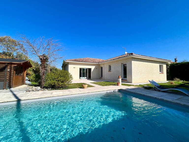 LEGUEVIN - Maison meublé- 137m² -  avec piscine et terrain de 870m² — photo 1