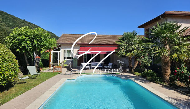 Villa / Maison 7 pièces  à vendre Voiron 38500