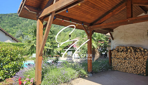 Villa / Maison 7 pièces  à vendre Voiron 38500