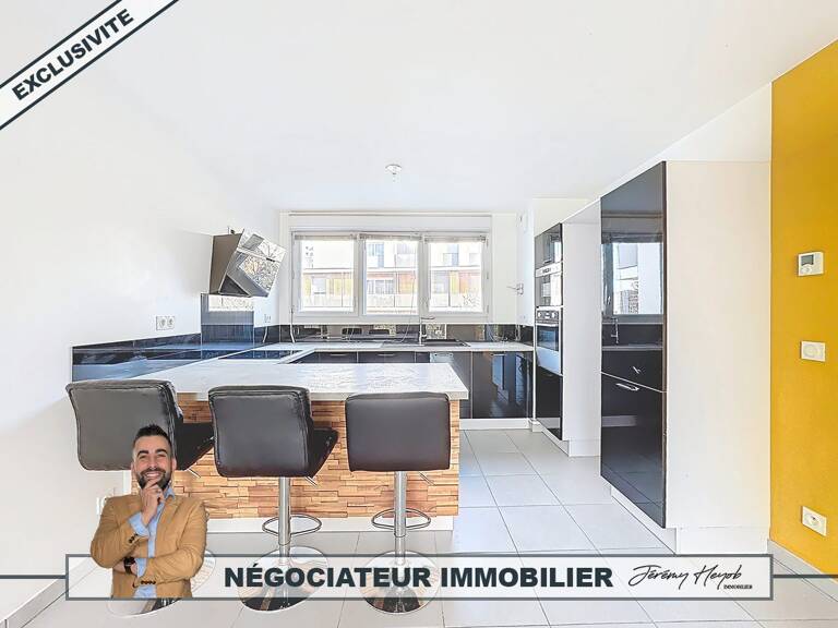 Grand T3 de 71m² avec balcon et garage à Saint-Priest — photo 1
