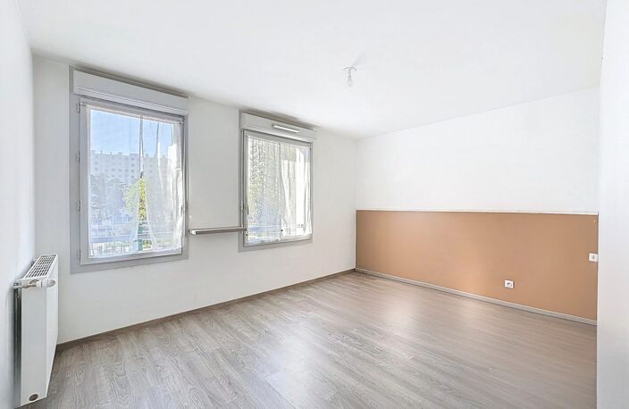 Grand T3 de 71m² avec balcon et garage à Saint-Priest — photo 5