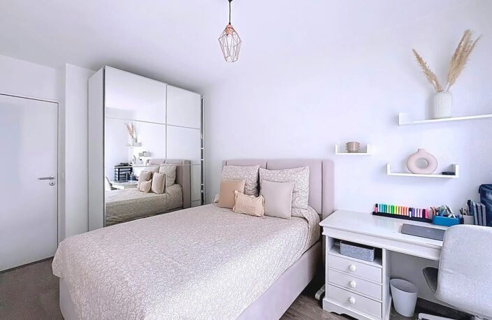 Appartement à vendre Saint-Priest — photo 4