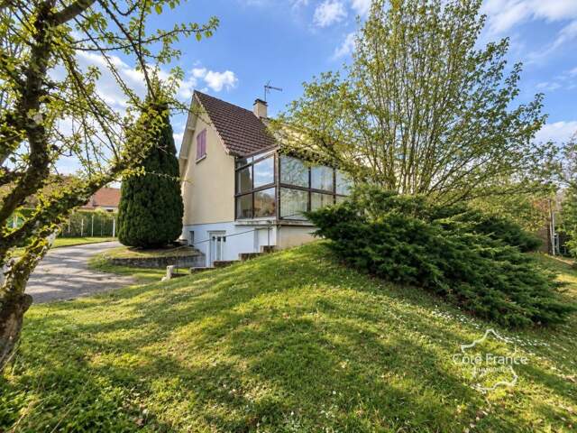 Très belle Maison familiale de 5 chambres sur 135 m2 avec va — photo du bien