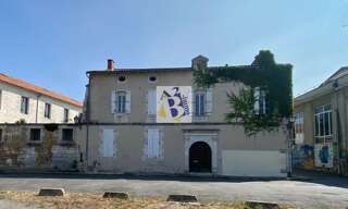 Maison 10 Pièces 330 m² à vendre à Angoulême (16000)