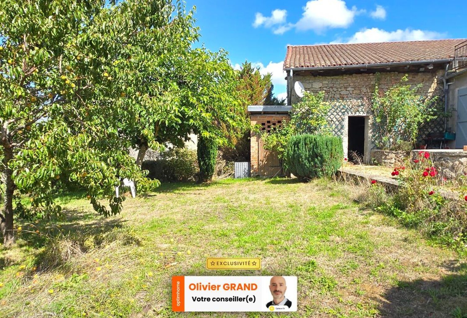 Maison Familiale de 9 chambres avec Grange et Jardin - Centre-Bourg - Calme et Tranquilité — photo 1