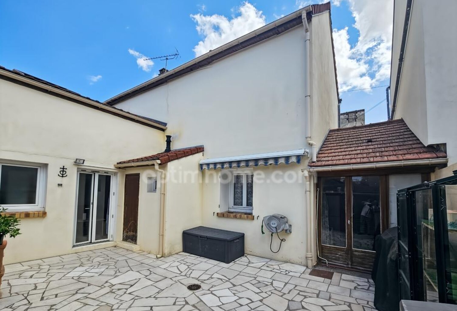Maison 5 pièces de 100 m2 à vendre à MANTES LA VILLE (78) au prix de 237000 euros — photo 1