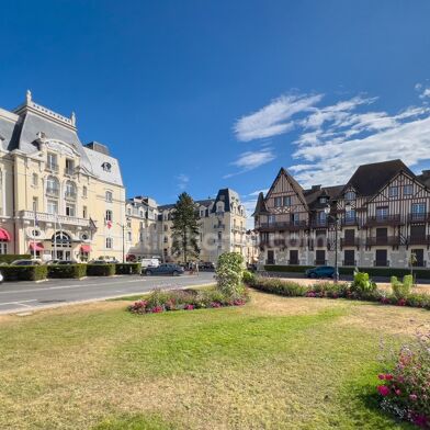 Appartement 3 pièces 296800 €