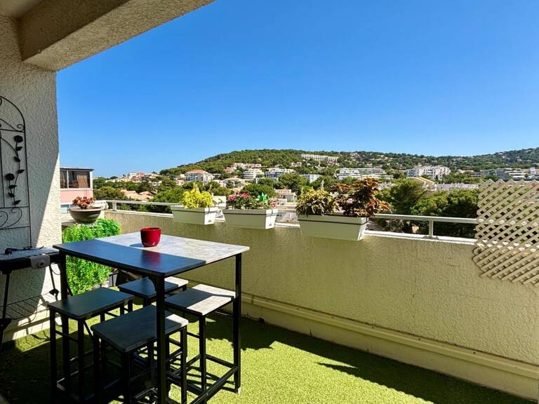 Superbe duplex à vendre avec TERRASSE, PARKING, CELLIER & VUE — photo 1
