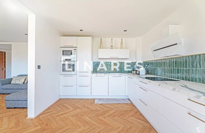 LE PANORAMA DU 9 - Appartement T5 de 111m2 - Terrasse - 13009 — photo 4