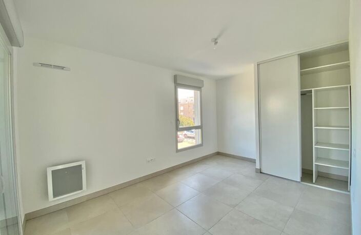 Appartement 3 chambres 96 m², balcon, Nîmes sud Jean Jaurès — photo 3
