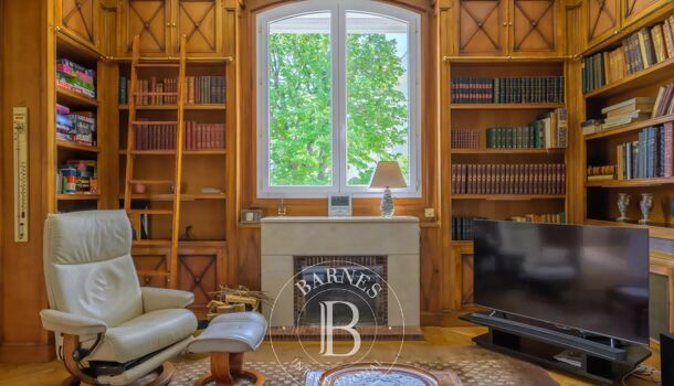 Villa / Maison 9 pièces  à vendre Marseille 8eme 13008