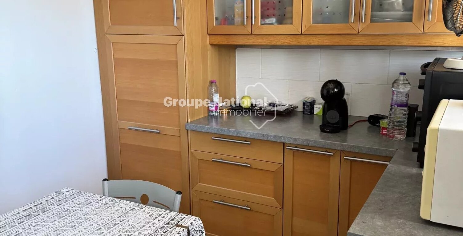 SIX FOURS APPARTEMENT T3 — photo 1