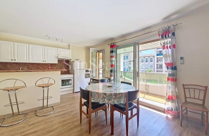 3P Rue de France à Nice – Appartement lumineux avec deux terrass — photo 2