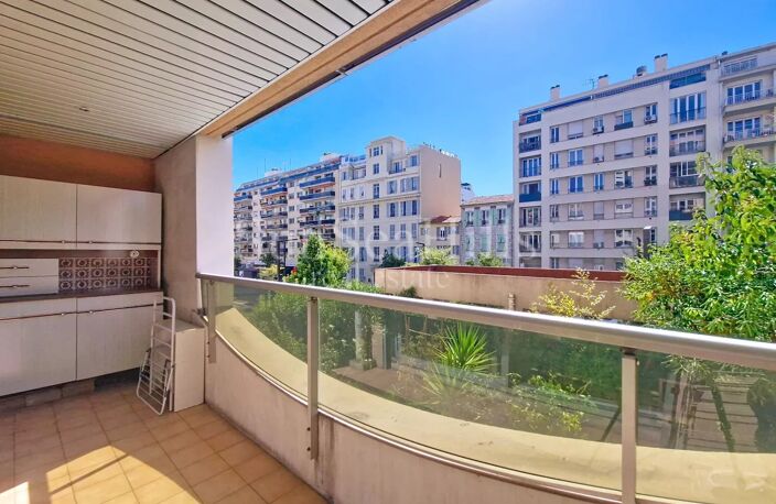 3P Rue de France à Nice – Appartement lumineux avec deux terrass — photo 3