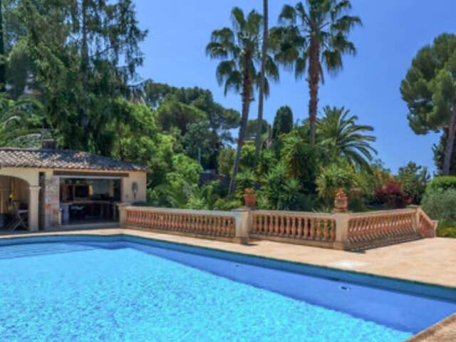 Élégante villa avec piscine et jardin paysager – Le Cannet — photo du bien