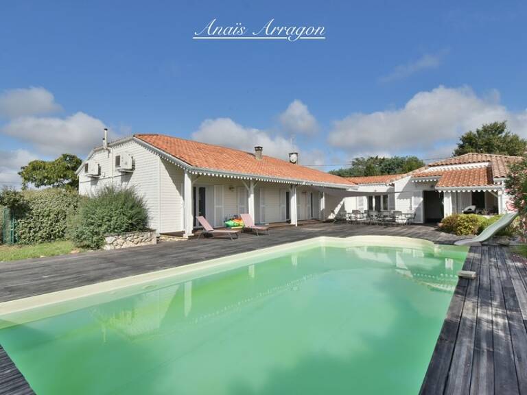 Demeure d’exception de 250 m² avec piscine, tennis et parc arboré à Saint-Sylvestre-sur-Lot(47) — photo 1