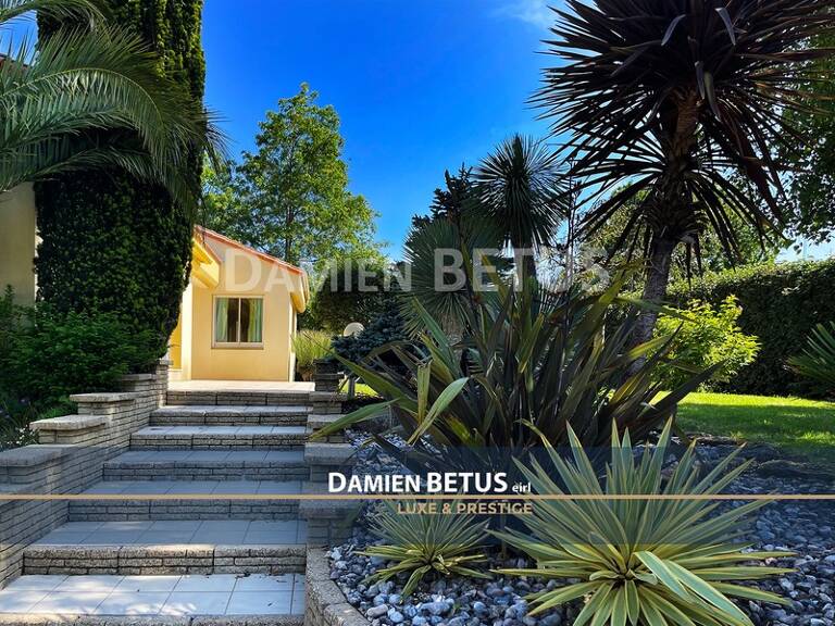 Maison à vendre 7 pièces COEX (85) avec jardin d'agrément clos — photo 1