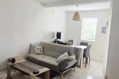 Appartement 4 pièces 650 €