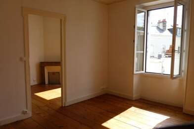 Appartement 3 pièces 940 €